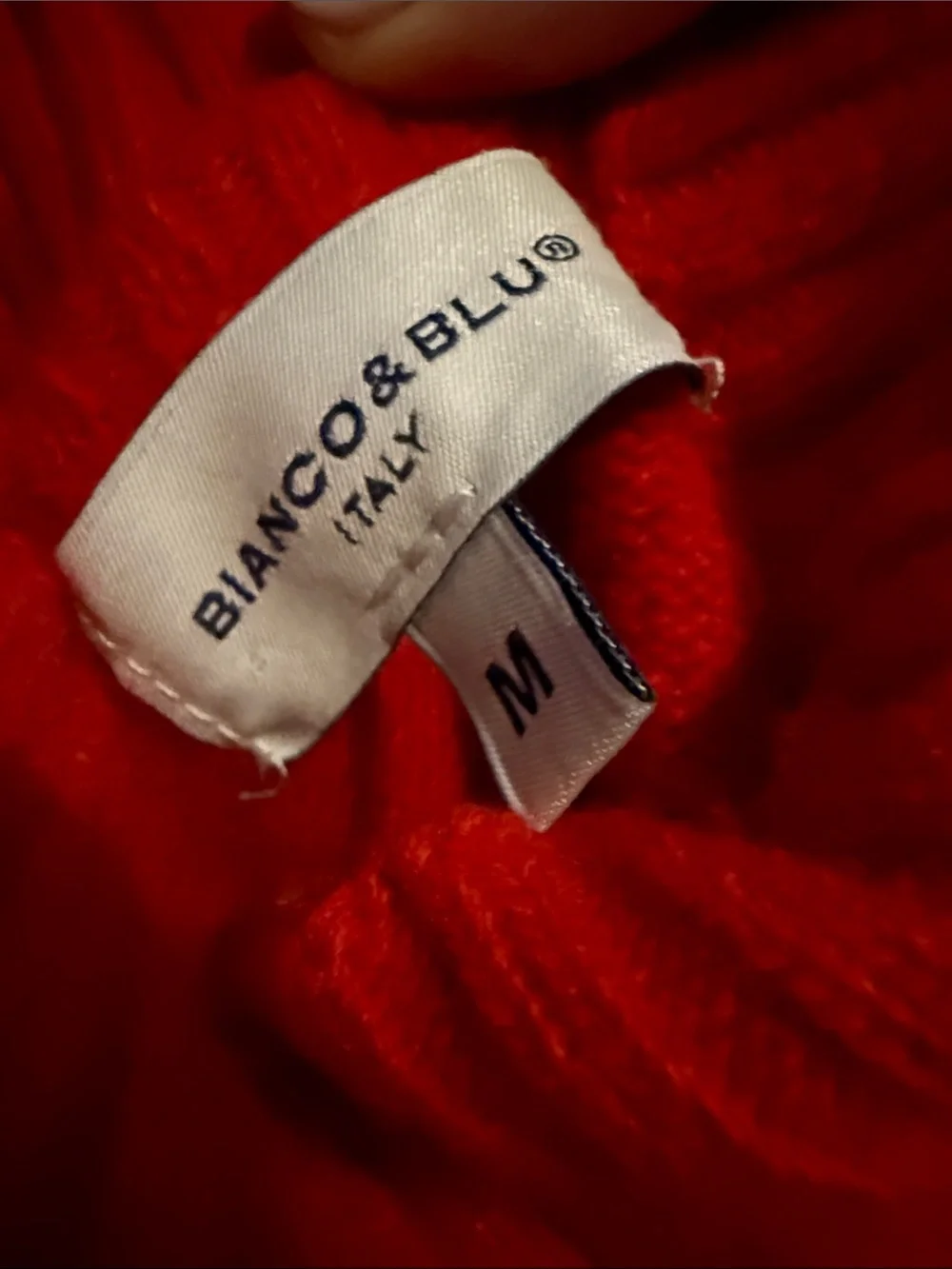Red turtleneck - Picture 3 of 3
